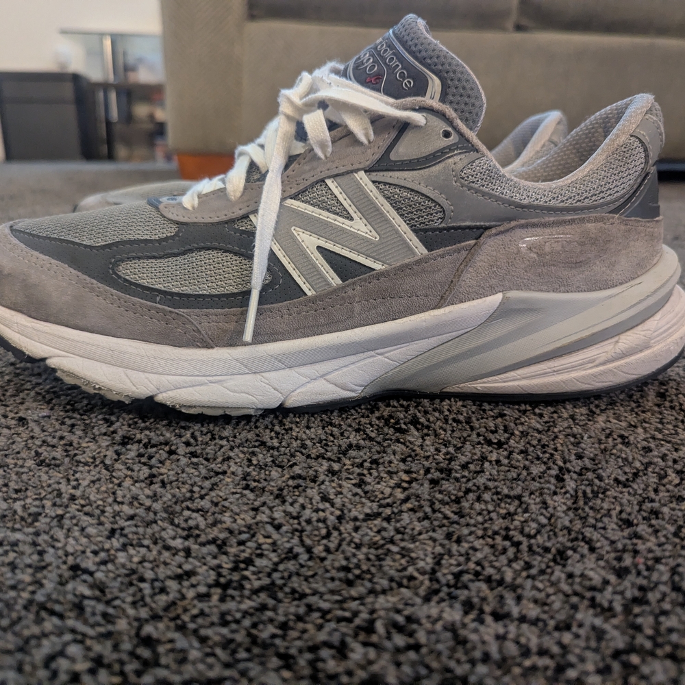 New Balance V6
